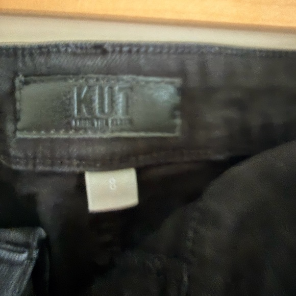 Kut From The Kloth Jane Long Short - Black Frayed Hem Women's Denim Shorts - Picture 3 of 4